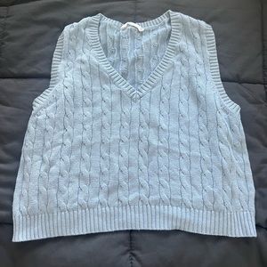 Sweater vest